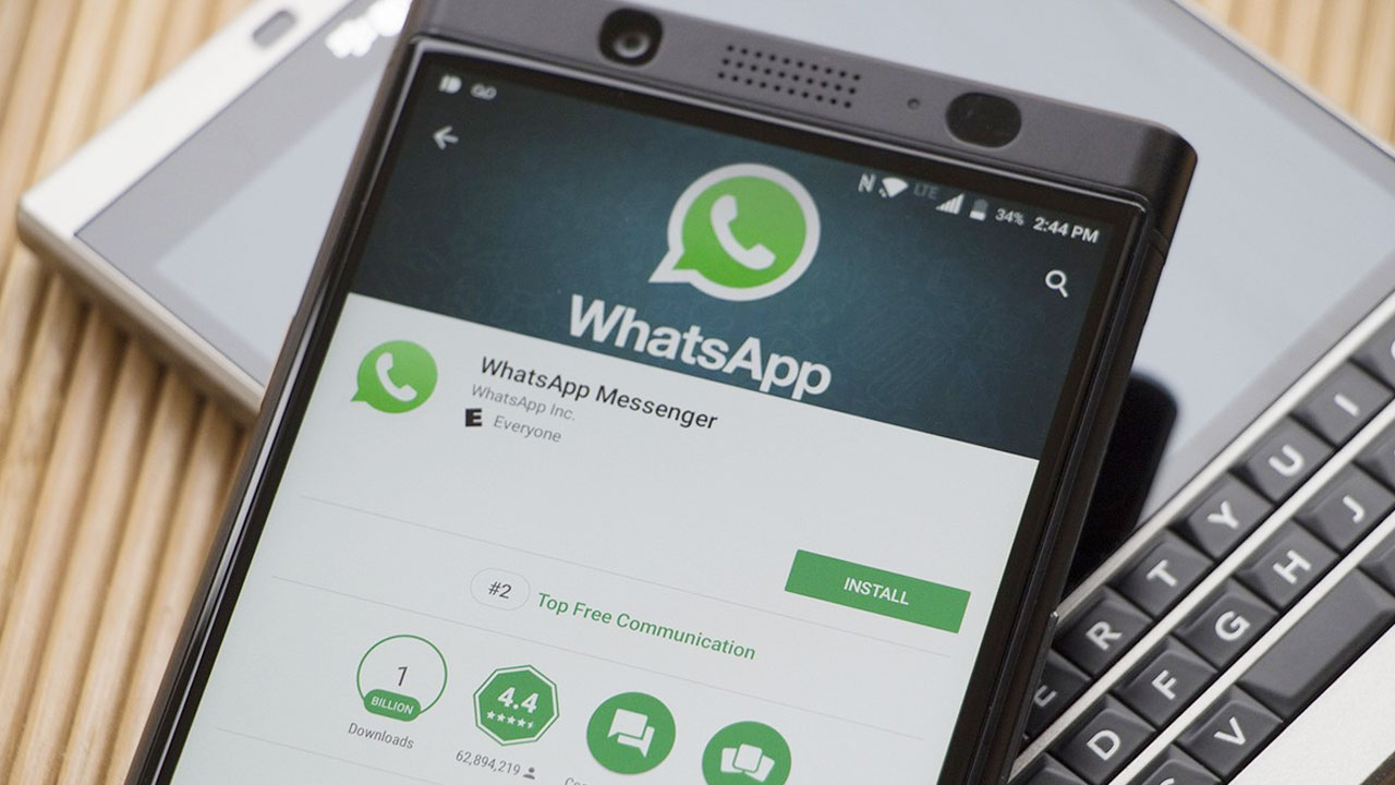 WhatsApp continuerà a funzionare su BlackBerry KEYone e Motion thumbnail