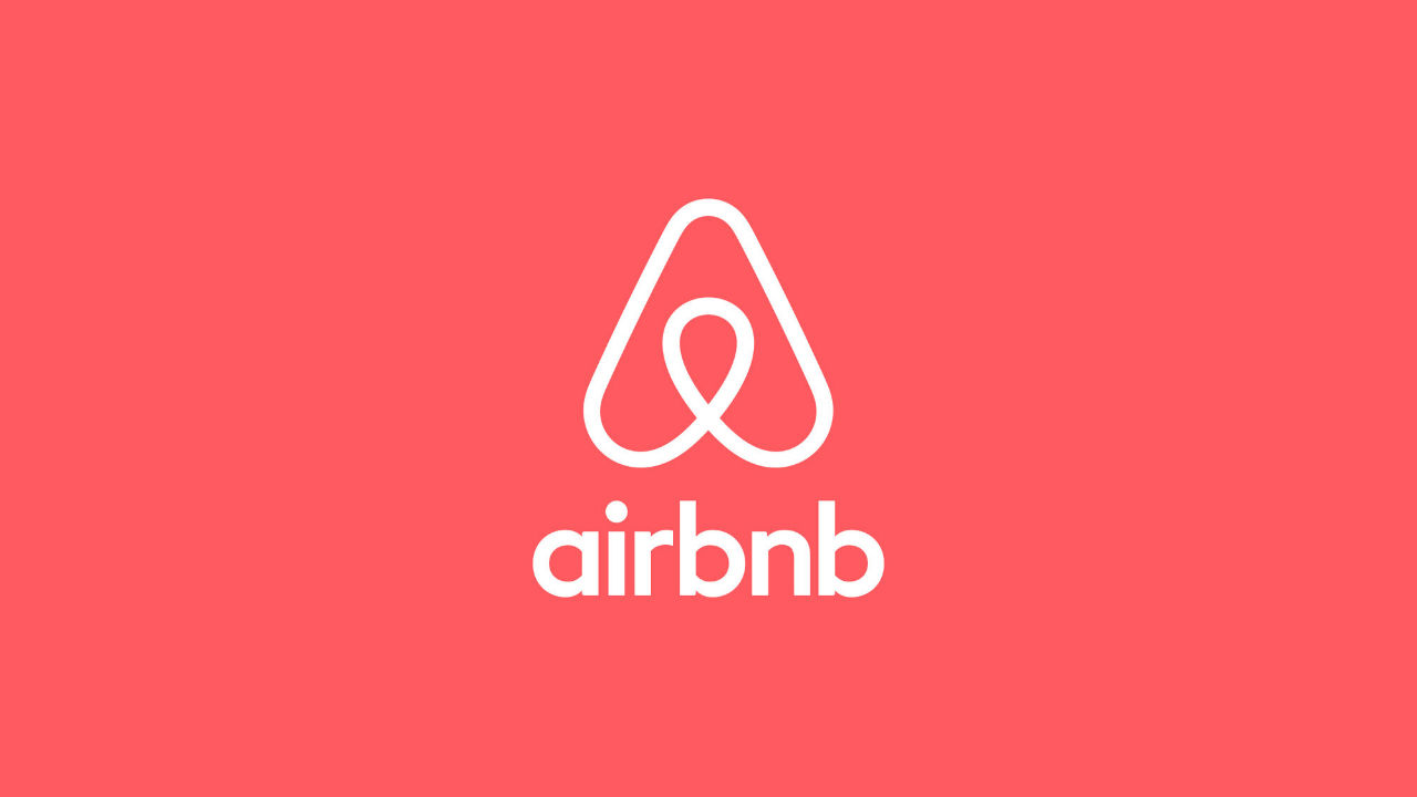 Airbnb decide nuove restrizioni per le prenotazioni a Capodanno thumbnail