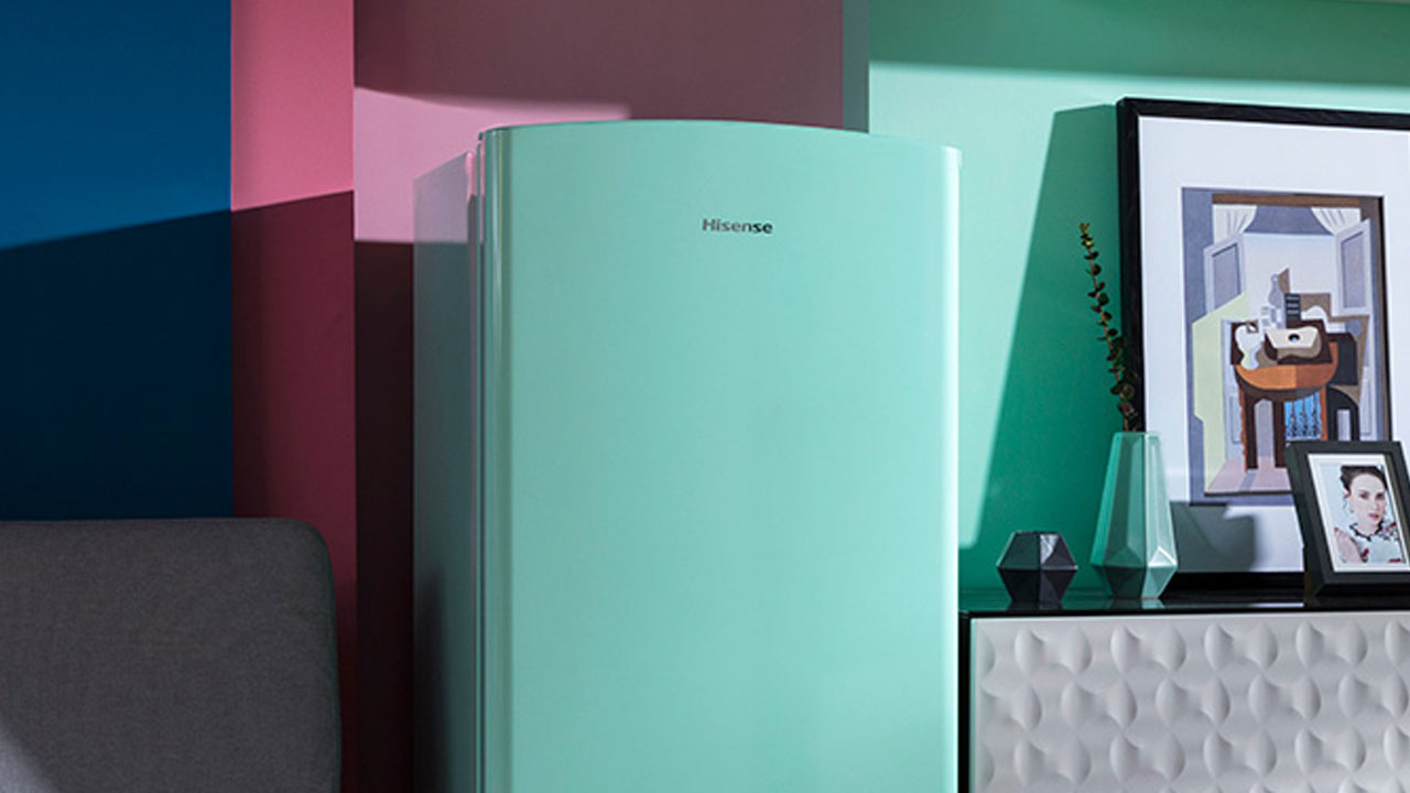 Hisense rinnova la cucina con i nuovi frigoriferi dai colori pop thumbnail