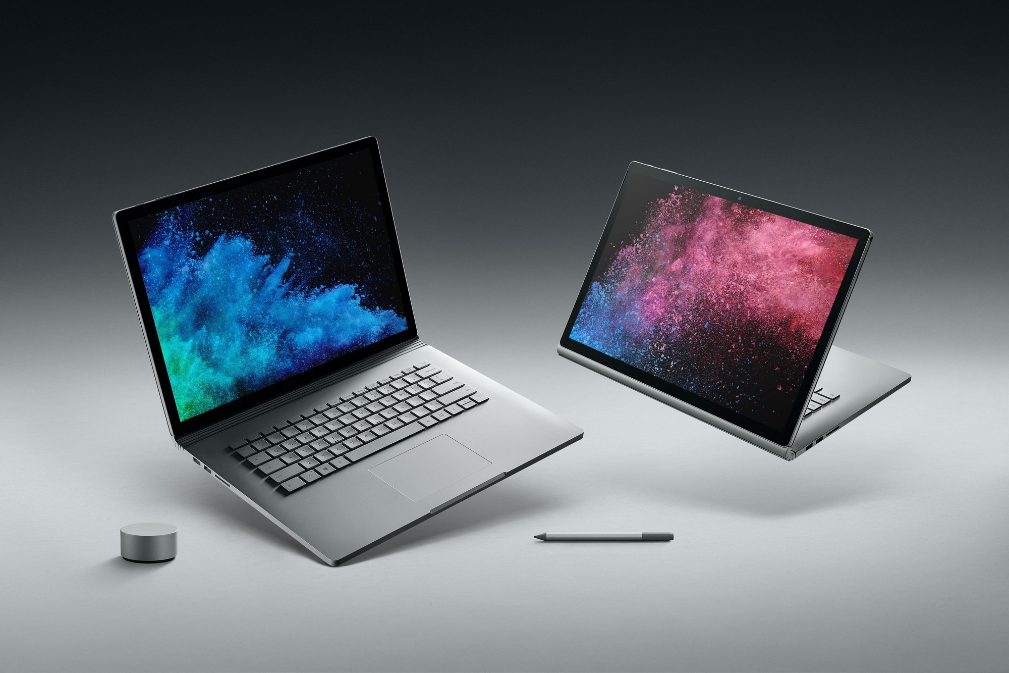 Microsoft Surface Book 2 è ufficialmente disponibile: caratteristiche, prezzi e versioni thumbnail