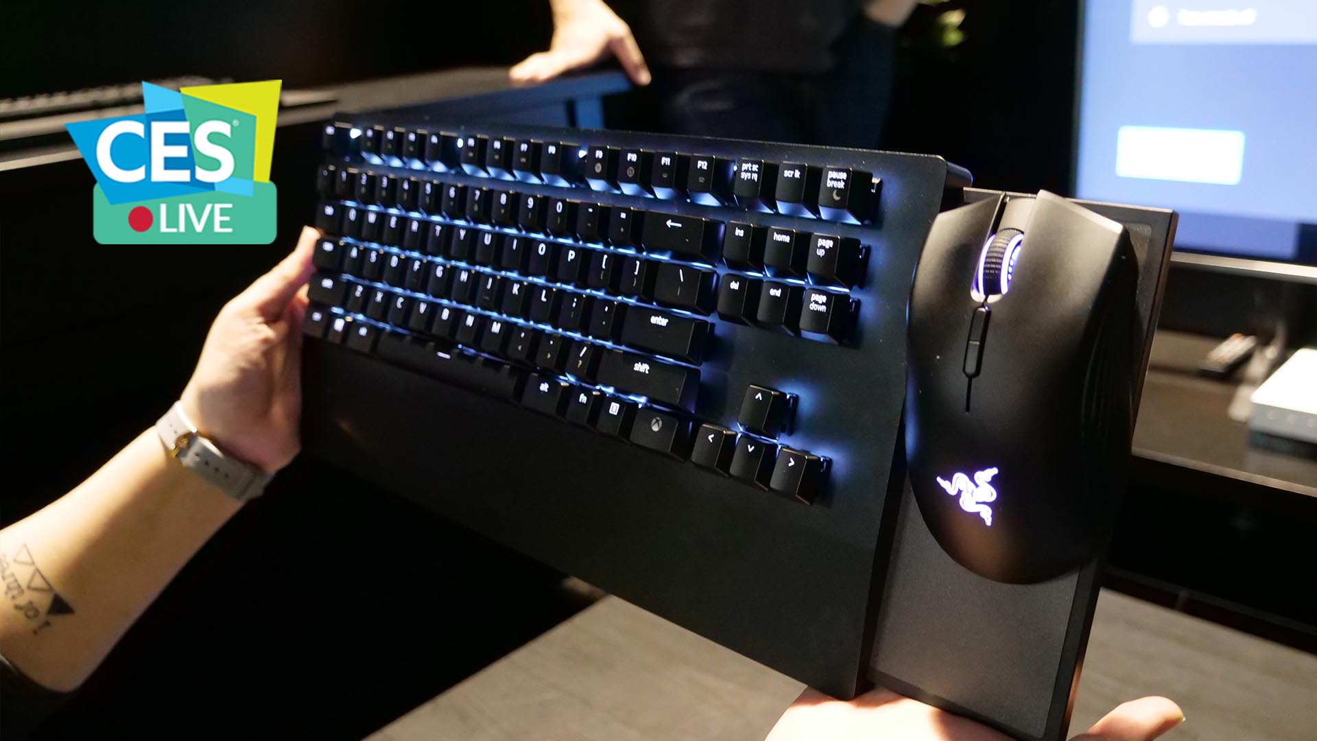 Abbiamo provato Razer Turret: mouse e tastiera per la vostra Xbox One | CES 2019 thumbnail