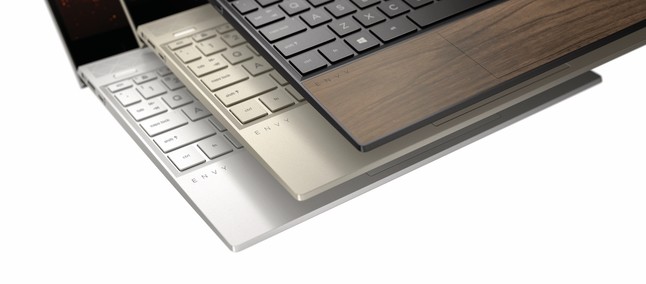 HP al Computex 2019: Zbooks, display, VR e... legno thumbnail