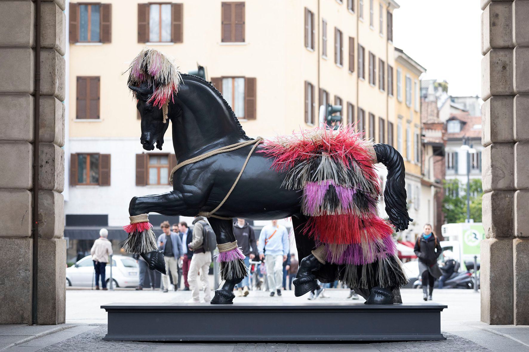 Leonardo Horse Project: i cavalli di design entrano a Milano! thumbnail