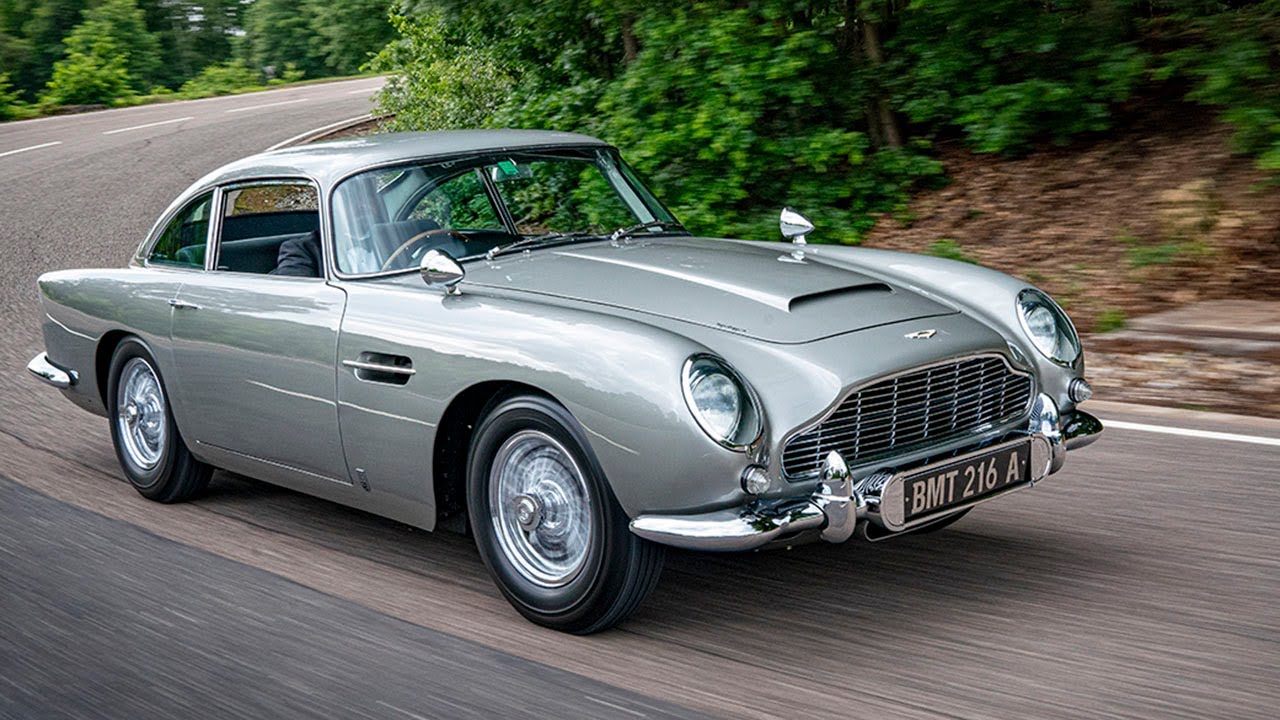 007: nel 25esimo film l'agente segreto tornerà con una... Aston Martin DB5 thumbnail