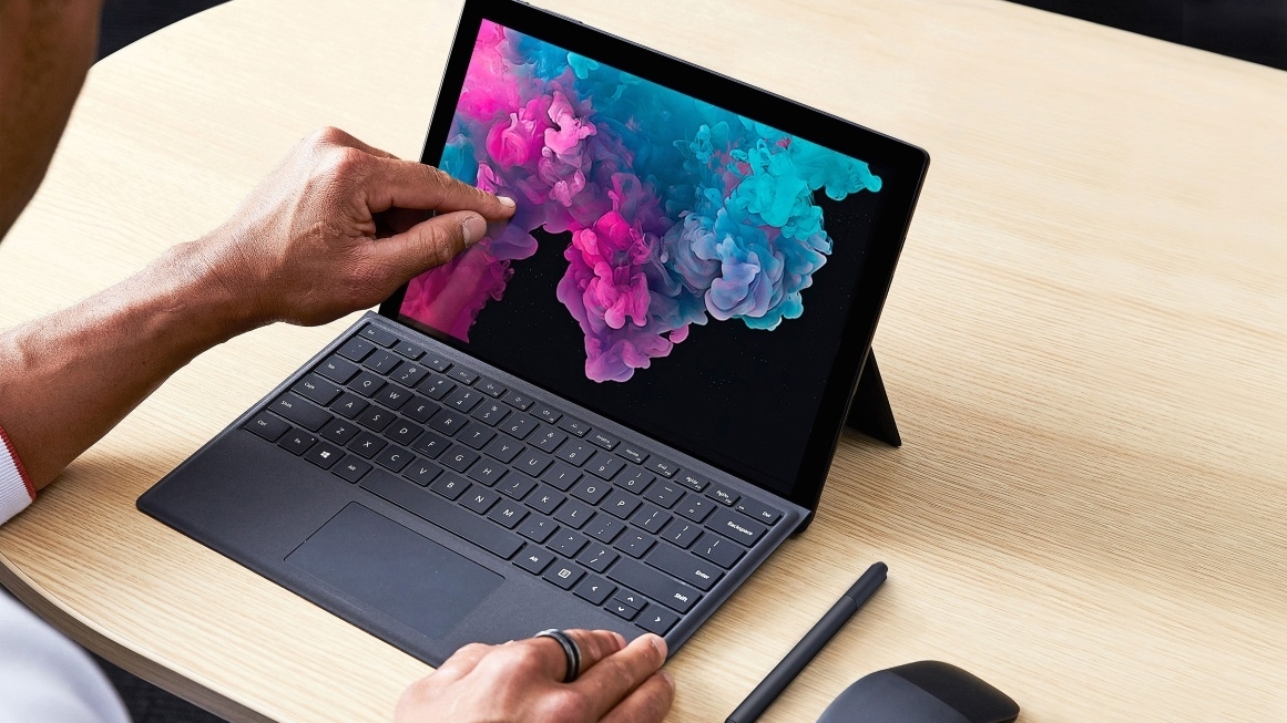 Microsoft Surface: tante offerte in occasiono del nuovo anno scolastico thumbnail