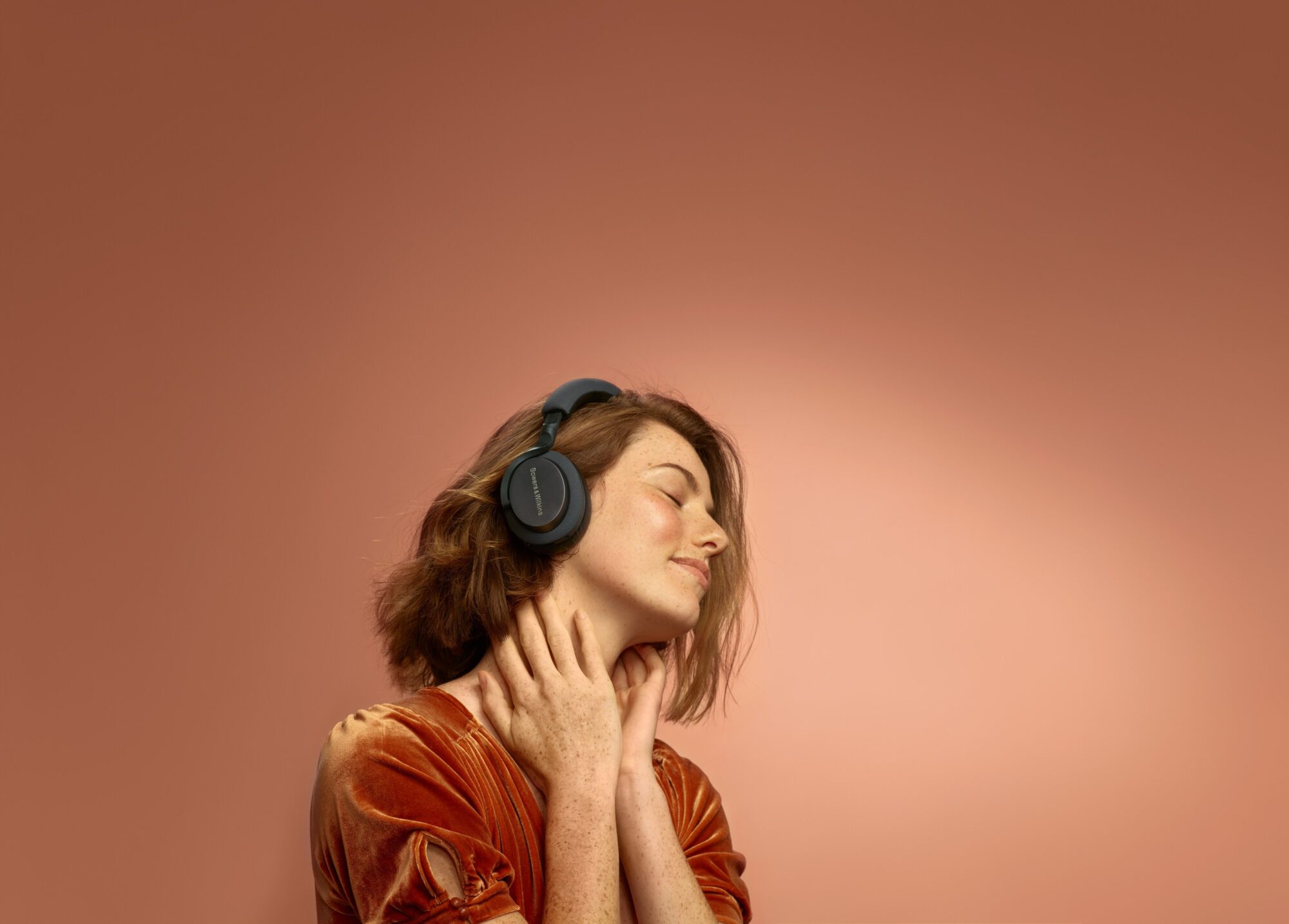 Cuffie Wireless per un audio di qualità: tre nuovi modelli da Bowers and Wilkins thumbnail
