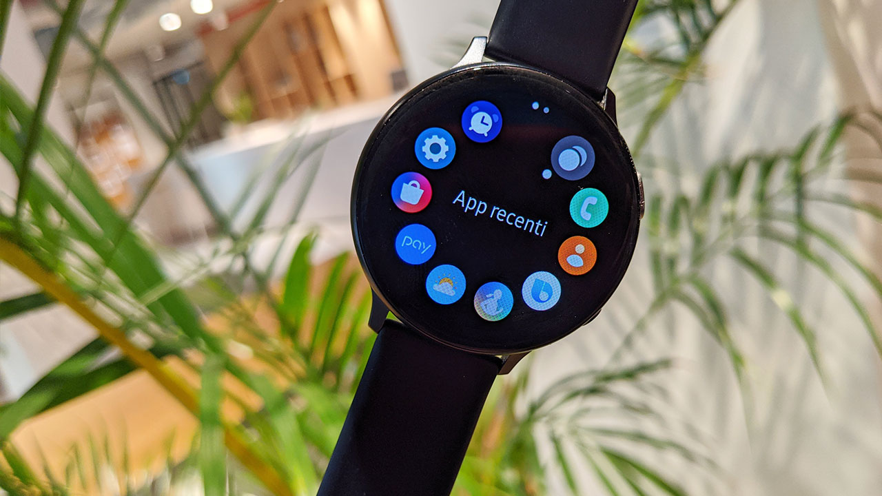 Samsung abbandonerà Tizen per i suoi prossimi smartwatch? thumbnail