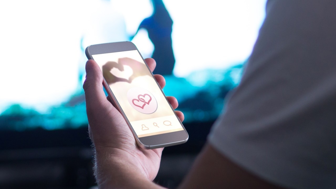 I rischi delle Dating App: è giunto il momento di disintossicarsi? thumbnail