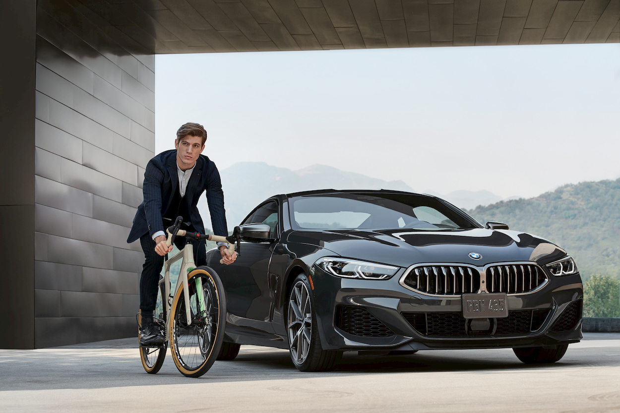 Una bicicletta italiana marchiata BMW thumbnail