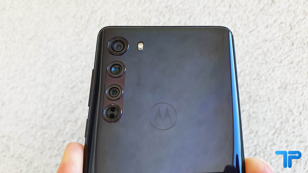 Motorola Edge recensione fotocamera