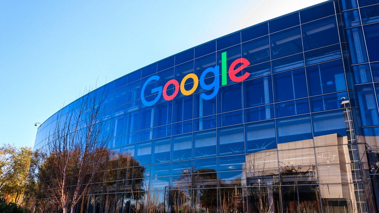Google dà un'indennità ai propri dipendenti per facilitare il lavoro da casa thumbnail