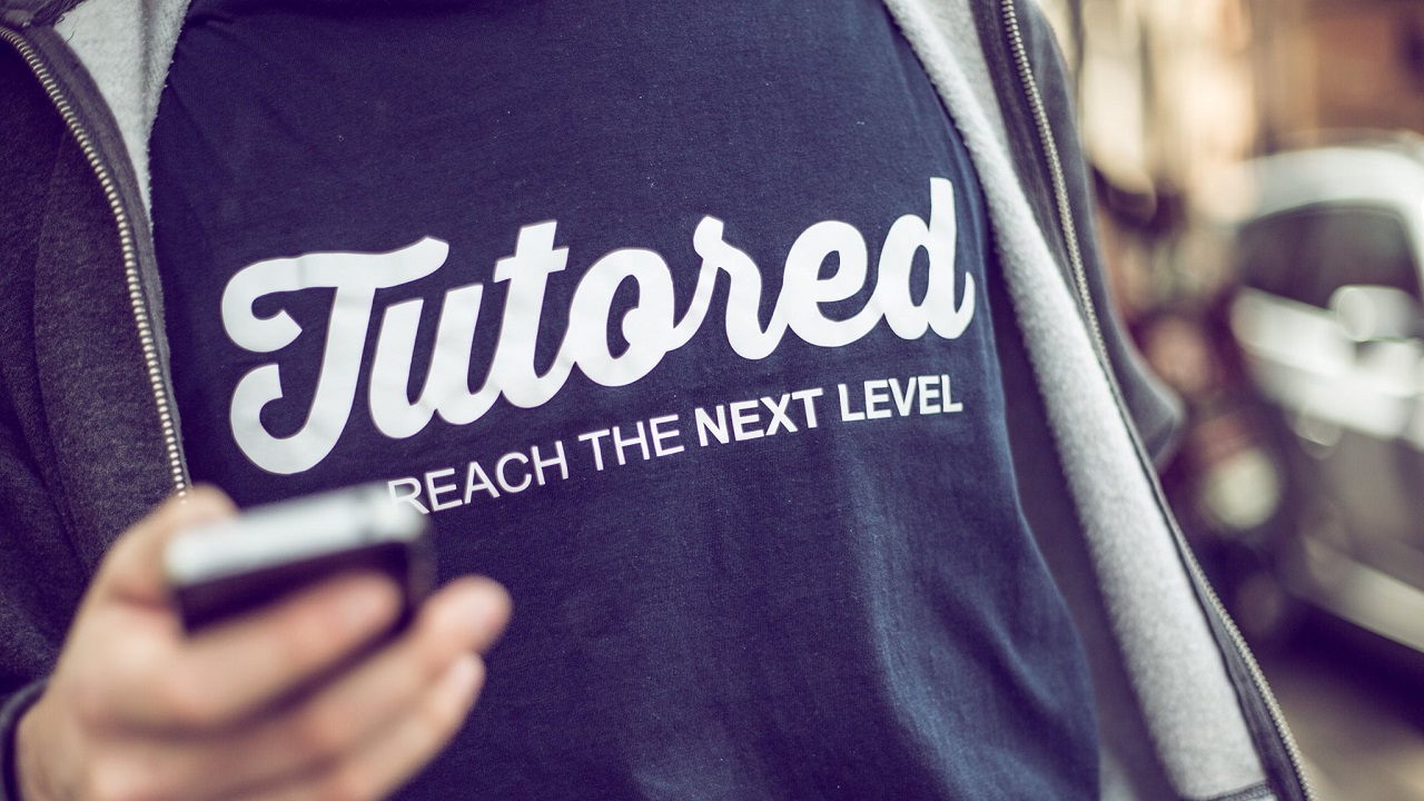 Tutored lancia la nuova app per il CV interamente digitale thumbnail