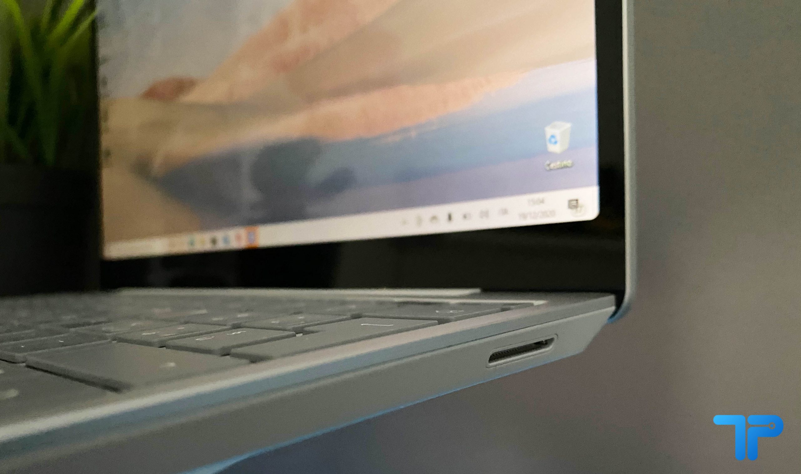 Microsoft Surface laptop go recensione batteria
