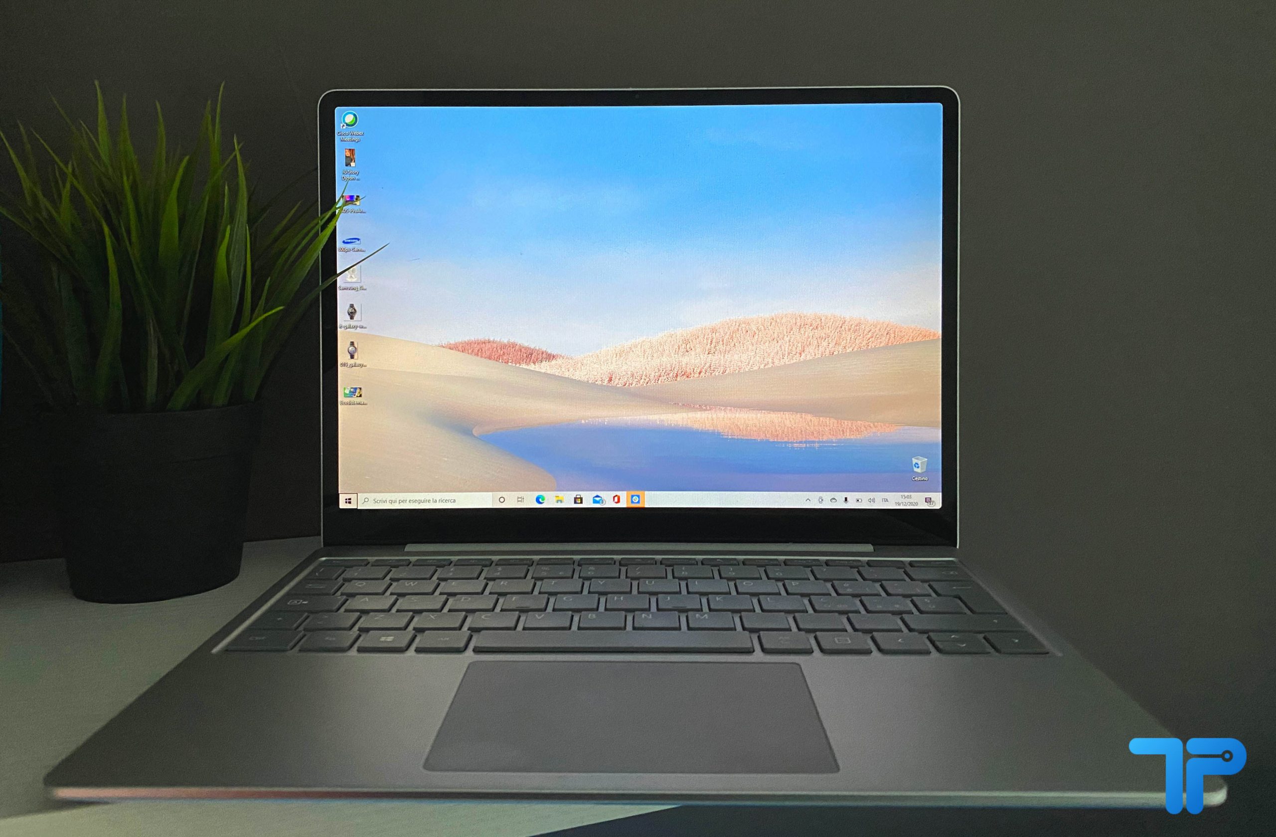 Microsoft Surface laptop go recensione display