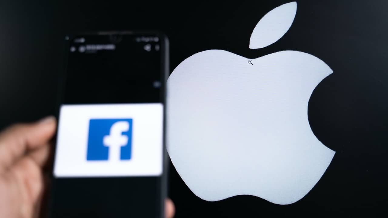 Apple attacca Facebook thumbnail