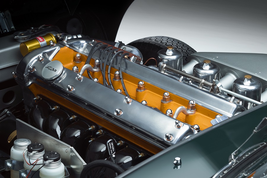 Jaguar E-Type motore