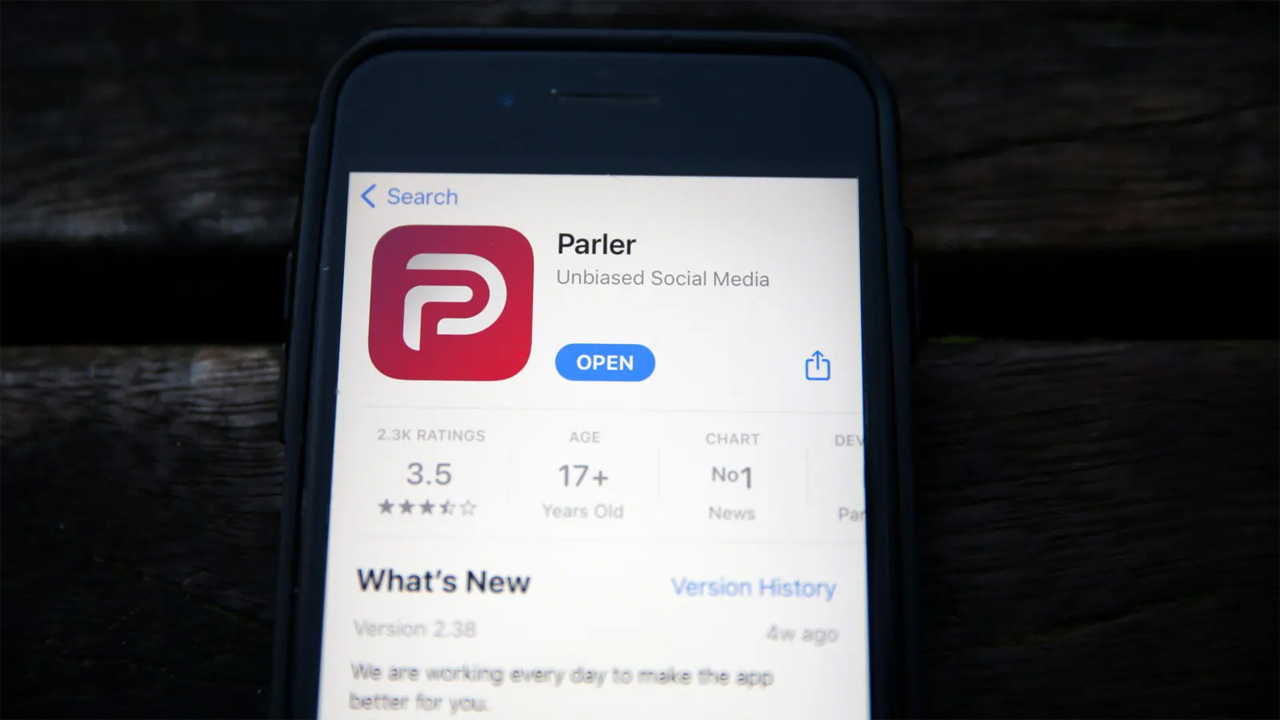Apple vieta il ritorno di Parler sull'App Store thumbnail