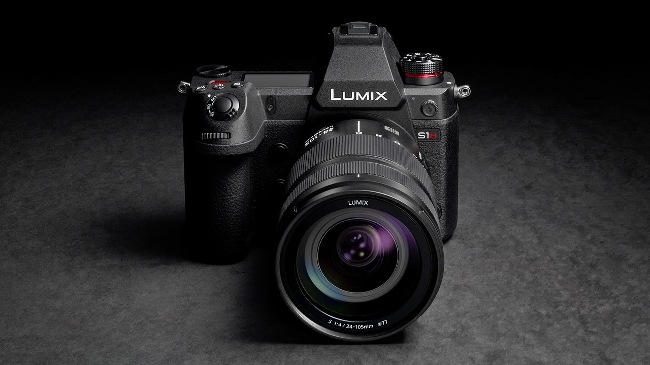 Panasonic annuncia aggiornamenti firmware per le fotocamere Lumix S thumbnail