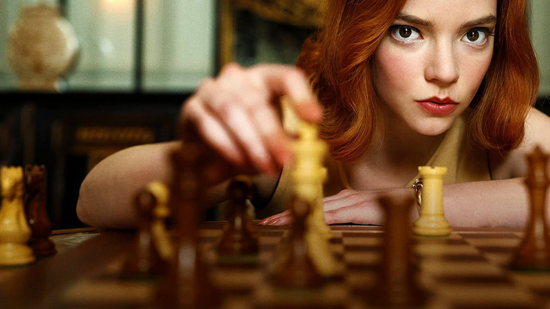 la regina degli scacchi anya