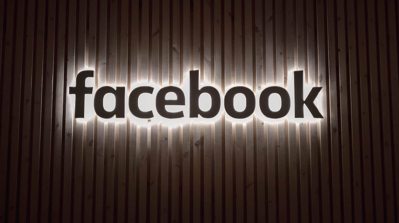 Facebook fa chiudere le App Swipe e Simple Social thumbnail