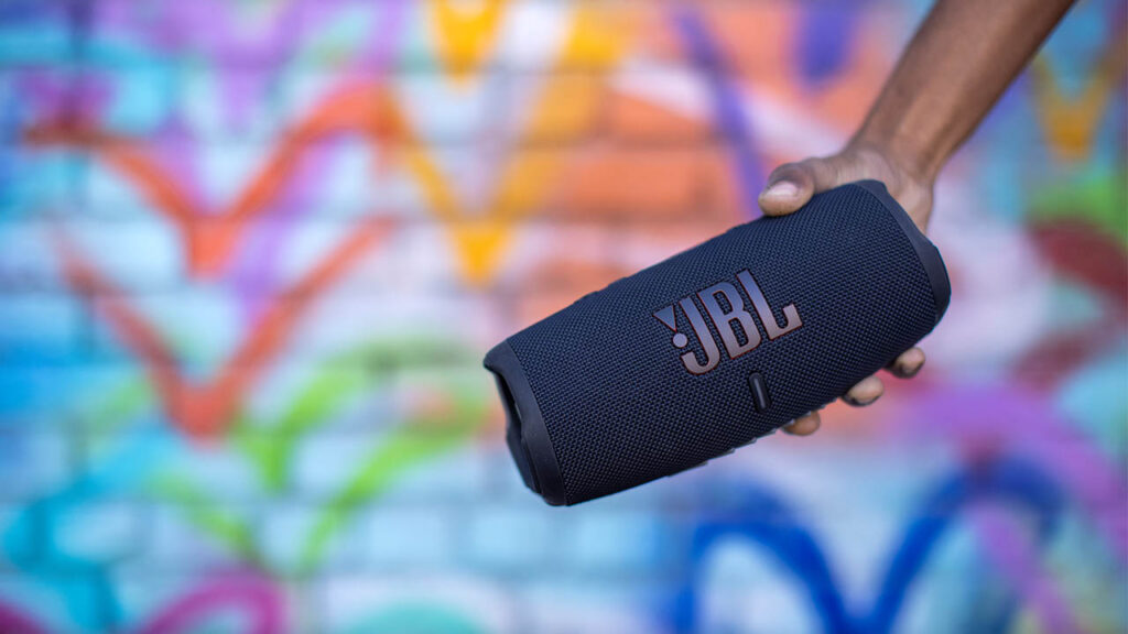 JBL Charge 5 - prezzo e caratteristiche