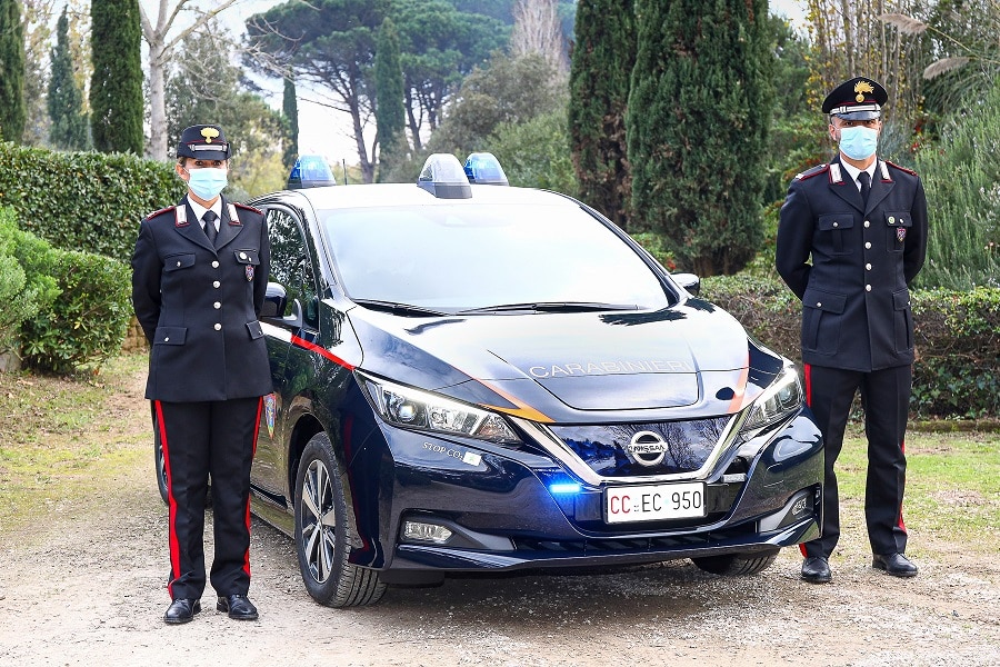 Nissan Leaf guardia costiera carabinieri