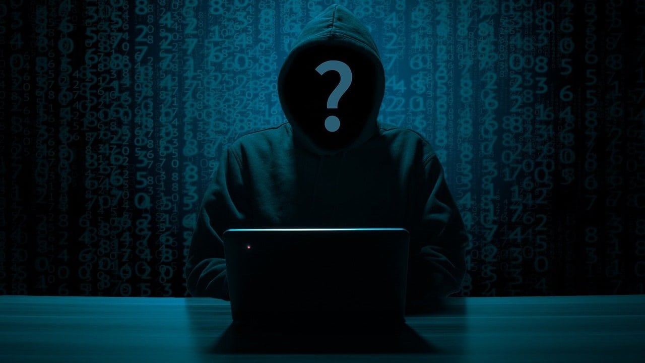Un malware si nasconde nei software pirata di Office e Photoshop dal 2018 thumbnail