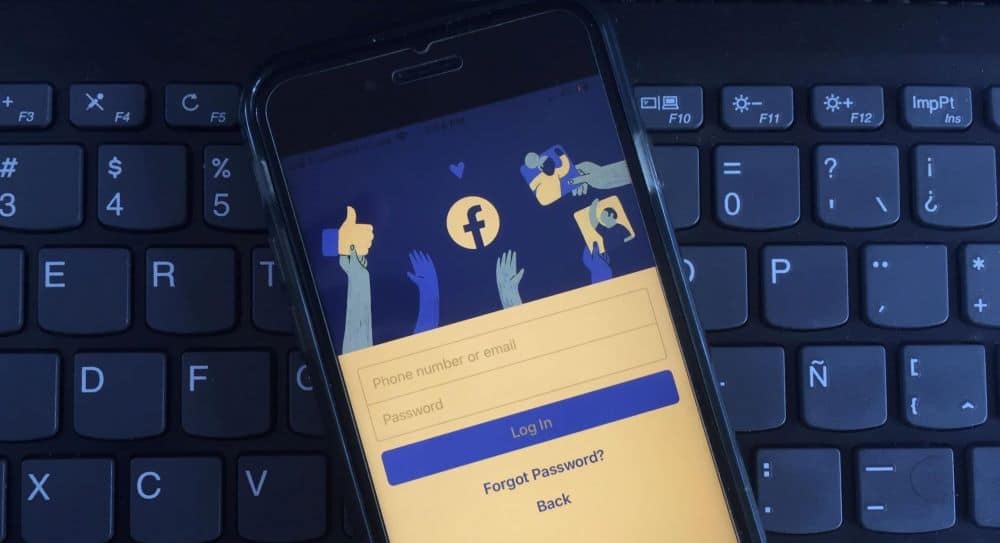 Il furto dei dati di Facebook: sei stato colpito anche tu? thumbnail