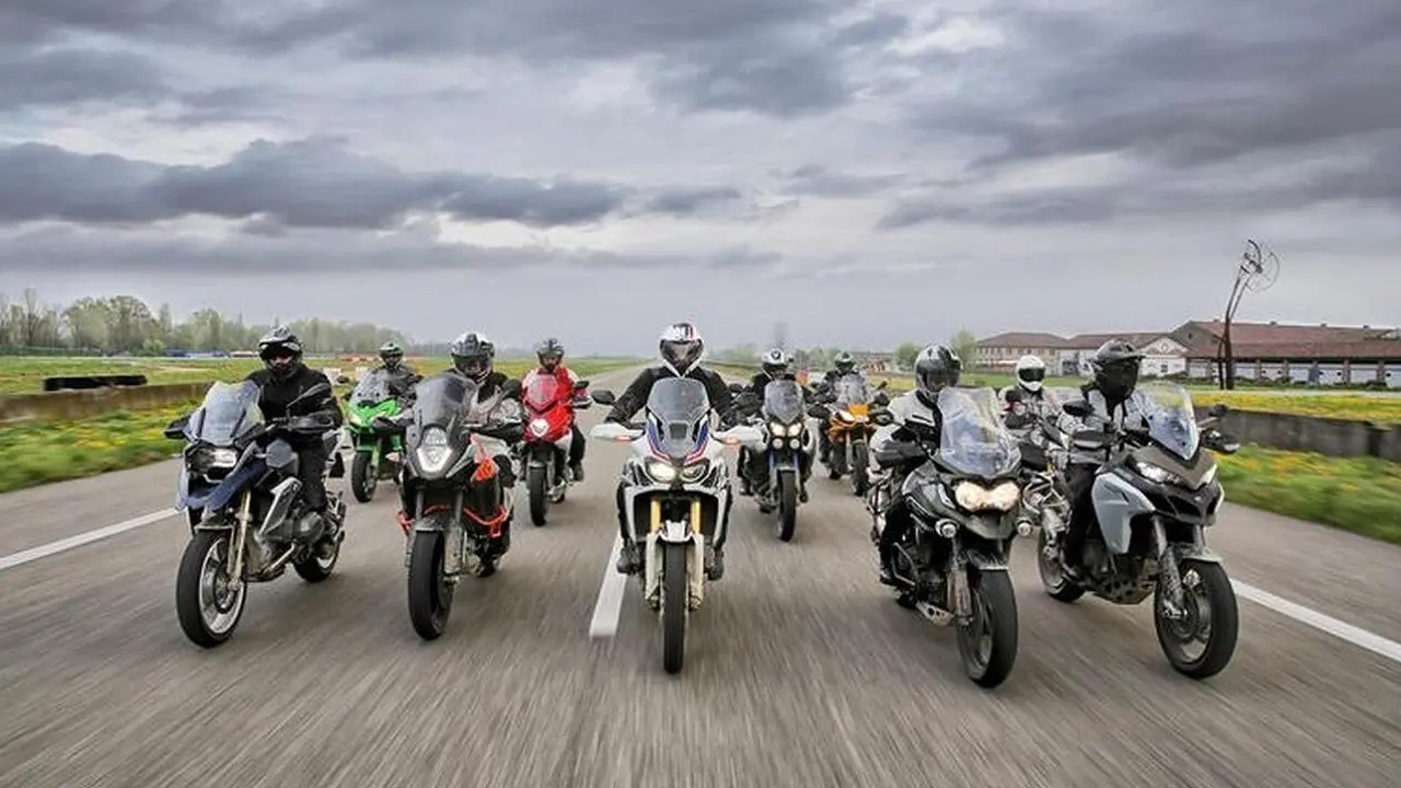 ANCMA conferma: il mercato moto continua a essere positivo ad aprile thumbnail