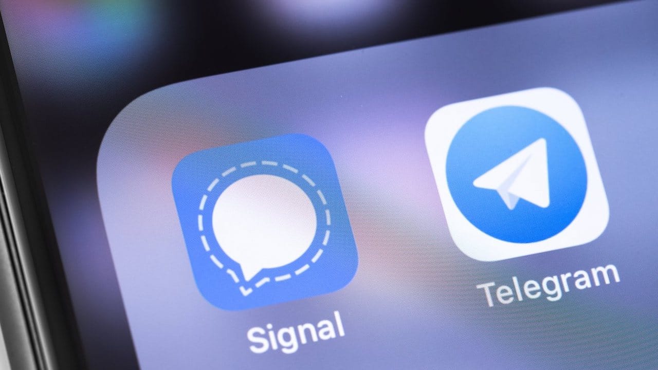 Continua la migrazione di utenti da WhatsApp a Telegram e Signal thumbnail