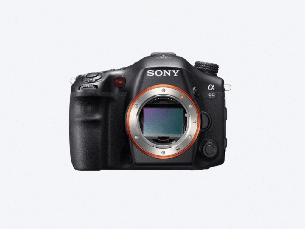 Una delle ultime fotocamere Sony con baionetta A in vendita.