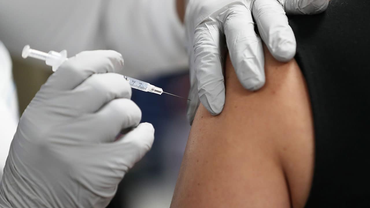A che punto è il vaccino italiano di ReiThera contro il Covid-19 thumbnail