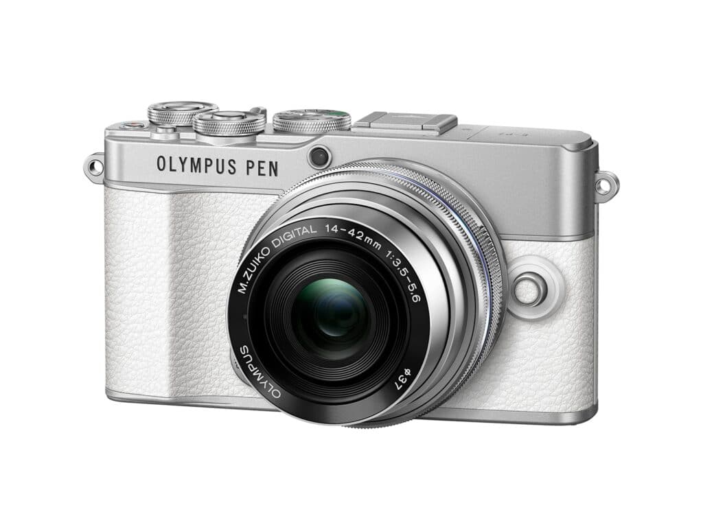 Olympus PEN E-P7.