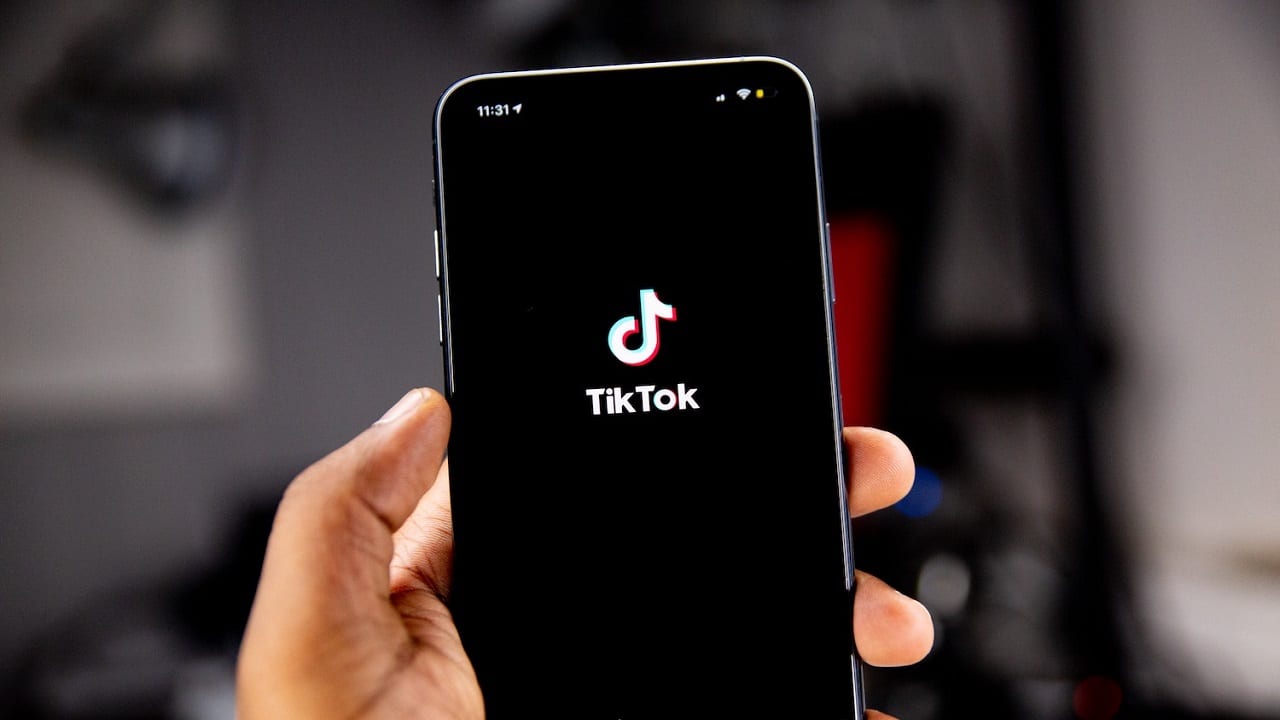 L'App di TikTok torna a funzionare thumbnail
