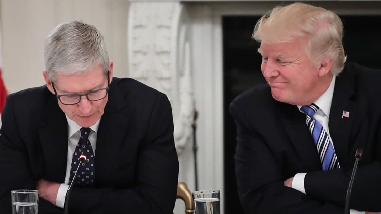Apple diede a Trump i dati di due Democratici thumbnail