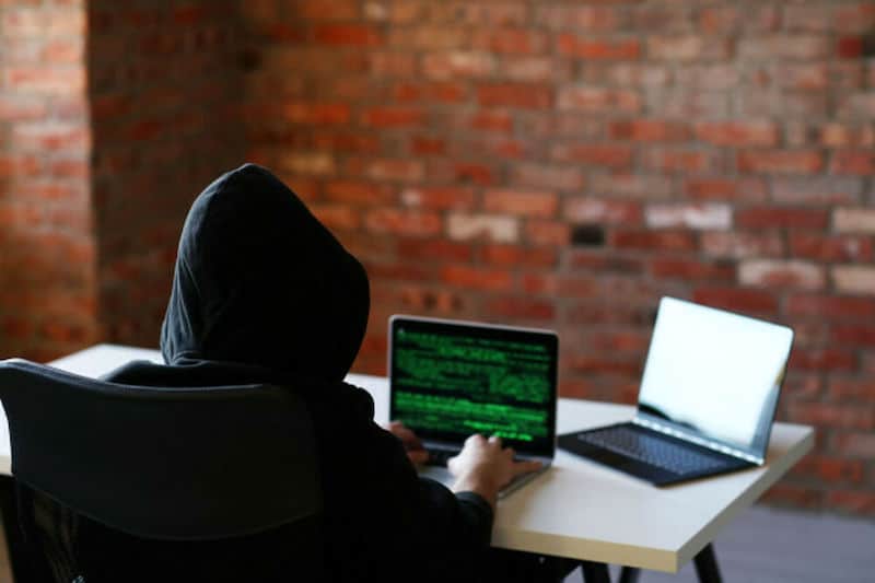 Italia sotto lo scacco degli attacchi hacker: fenomeni in aumento