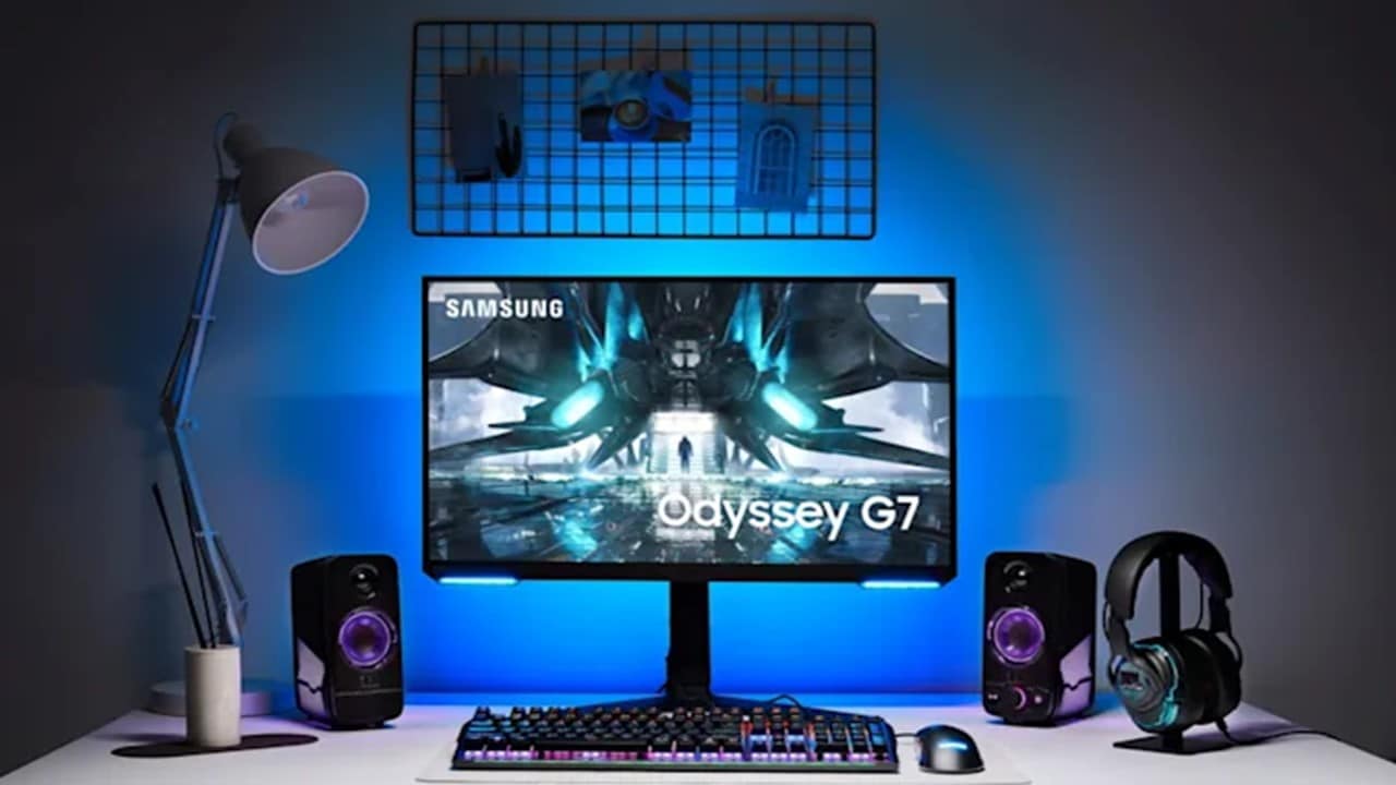 Samsung Odyssey G7 svelato al mondo assieme a molti altri monitor thumbnail