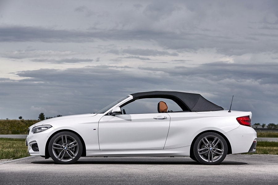 Cabrio economiche BMW Serie 2 laterale