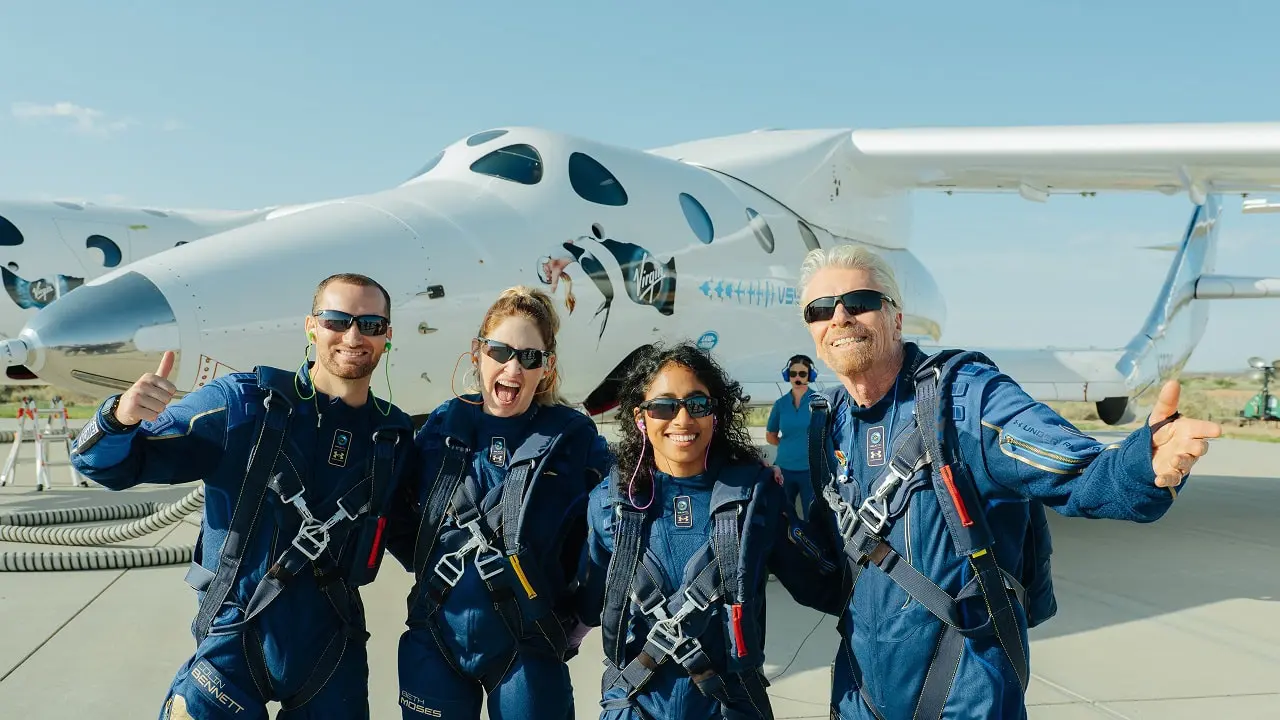 Richard Branson nello spazio: inizia l'era del turismo spaziale thumbnail