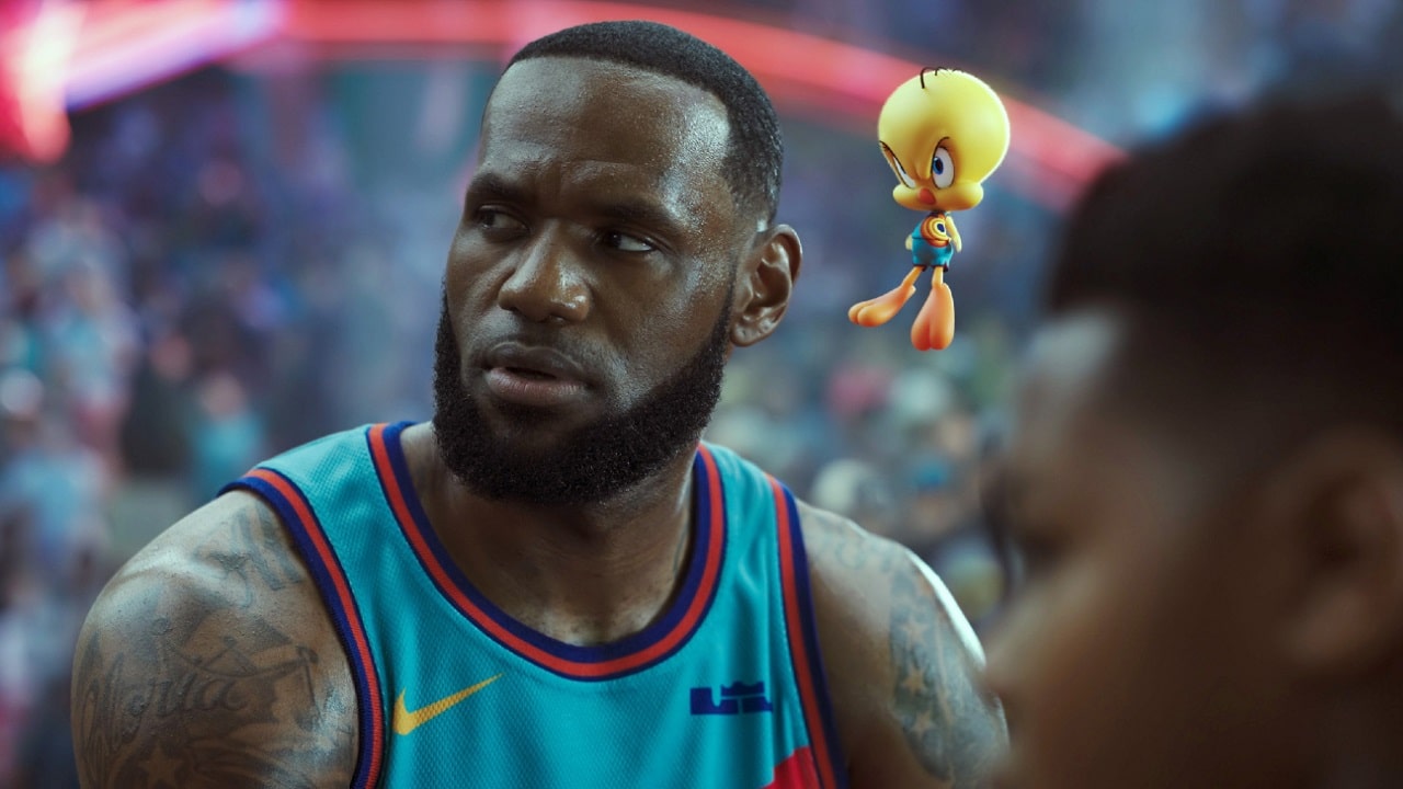 LeBron James produrrà un film sul basket per Netflix thumbnail