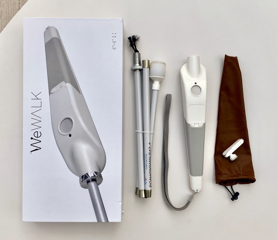 WeWALK Smart Cane: la recensione del bastone per ipovedenti thumbnail