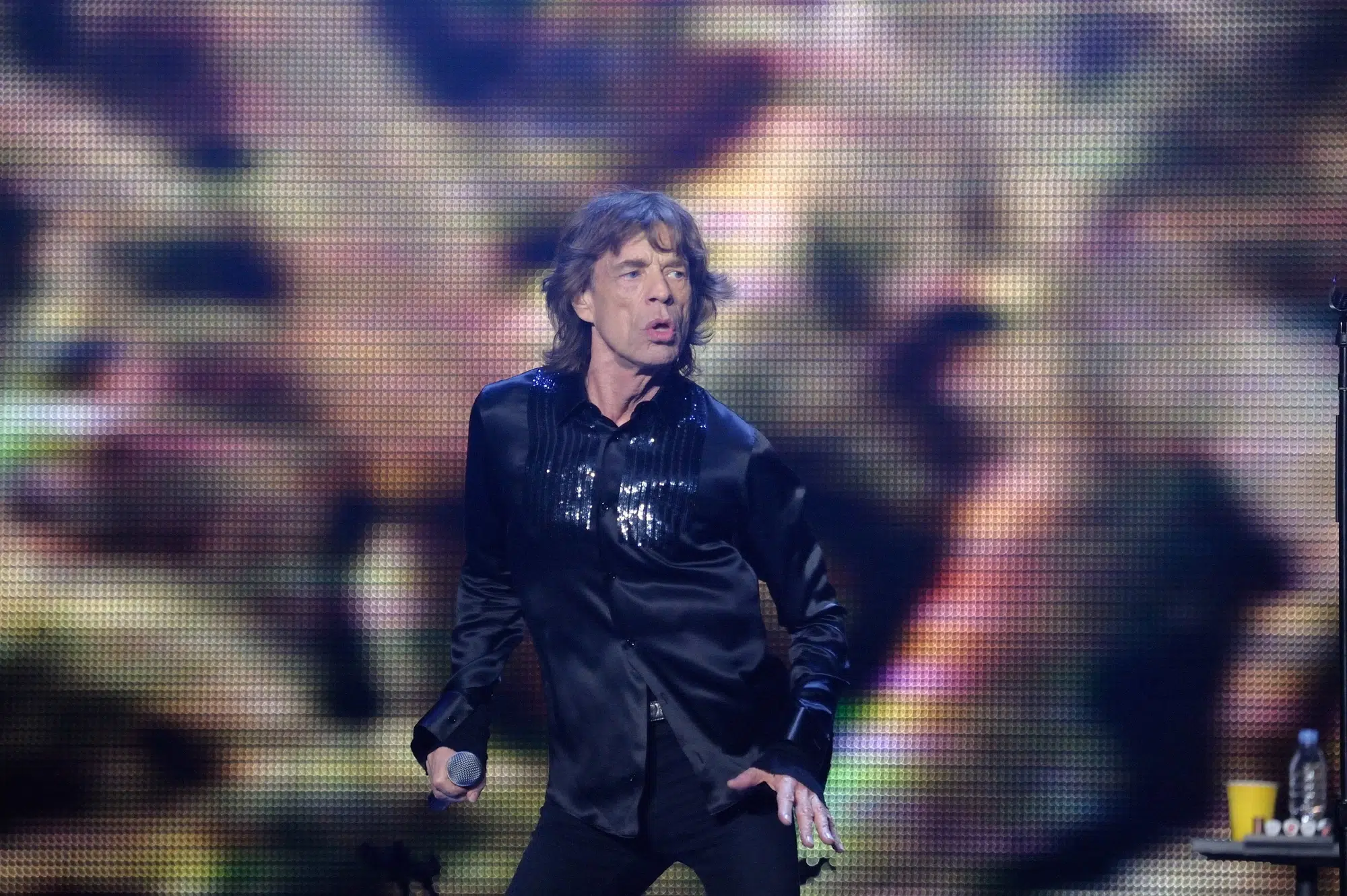 Il robot Spot imita le movenze di Mick Jagger dei Rolling Stones thumbnail