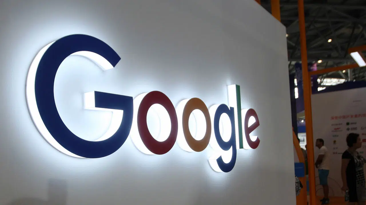 Google: il futuro è nell'intelligenza artificiale e nell'internet search thumbnail
