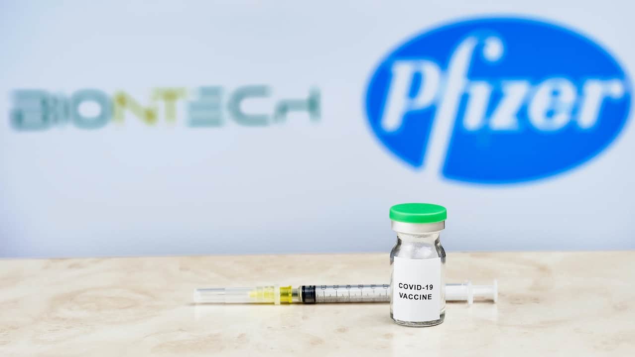 La bufala della settimana: brevetto Pfizer per il monitoraggio dei vaccinati thumbnail