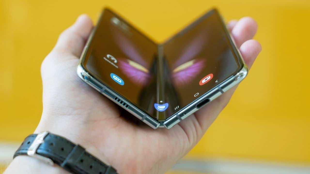 Samsung Z Flip3 o Fold3 in offerta? Sì, con i codici sconto e Samsung Value thumbnail