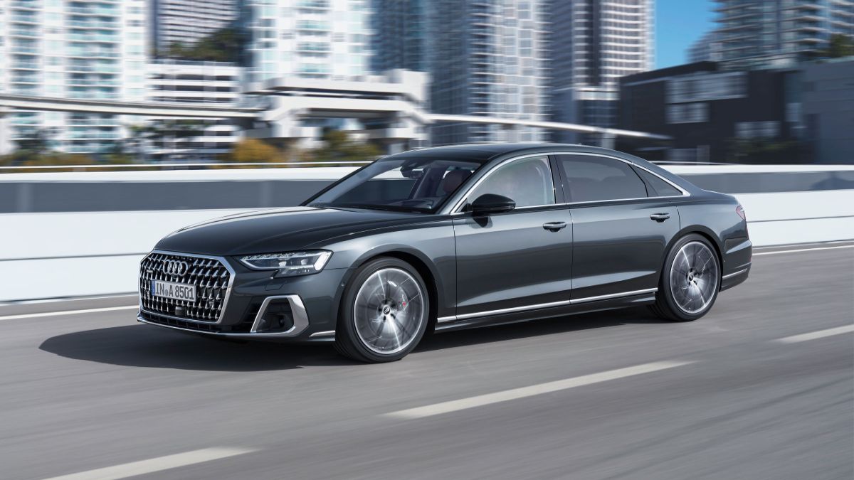 Audi, in arrivo miglioramenti per la A8 del 2022 thumbnail