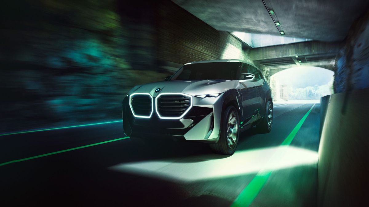 BMW Concept XM: ecco la prima "M" elettrificata che arriverà a fine 2022 thumbnail