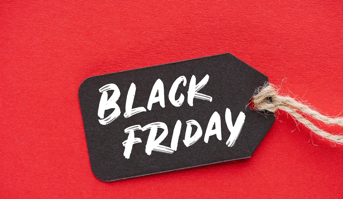 Black Friday: controtendenza. Gli italiani vogliono fare shopping nei negozi fisici thumbnail