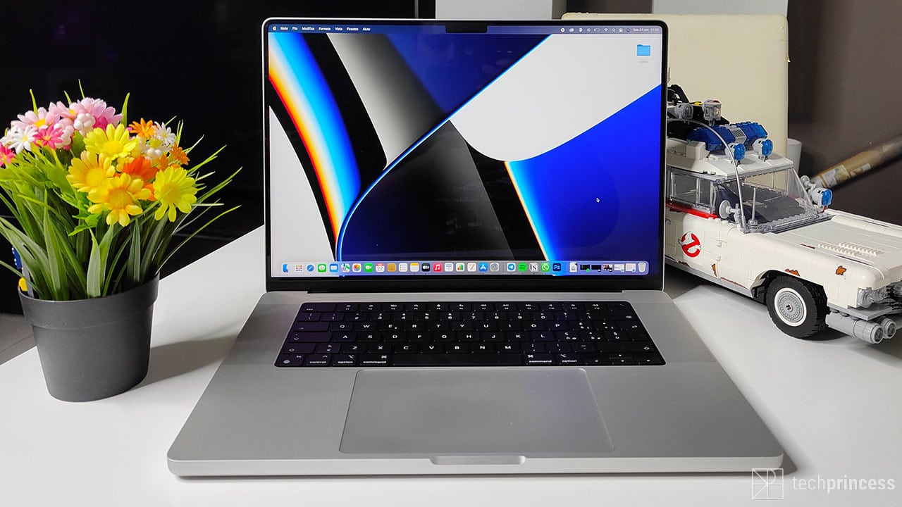 La produzione dei MacBook Pro è ripresa thumbnail