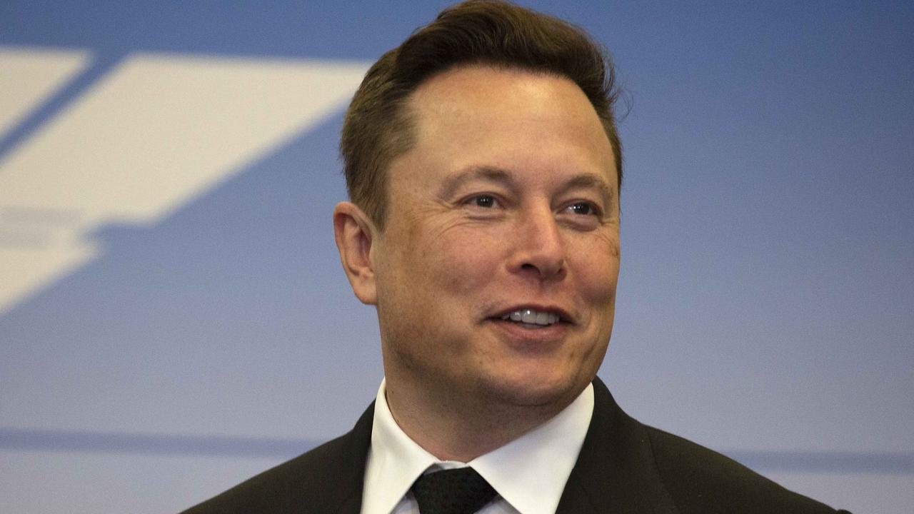 Elon Musk vorrebbe diventare un influencer thumbnail